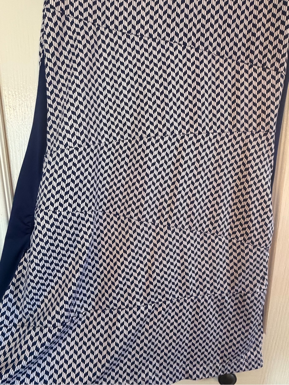 Golf - Tail Navy and White Sleeveless Geometric Shift Dress ideal for golf. - Picture 3 of 5